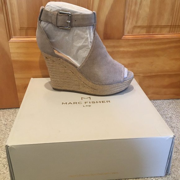 Marc Fisher Ltd Alison Espadrille Wedge Sandal - Picture 3 of 7